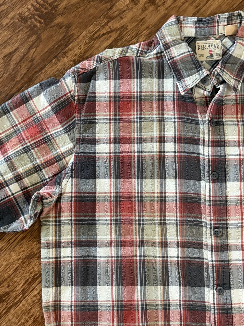 Redhead Short-Sleeve Plaid Shirt in Rust/Gray